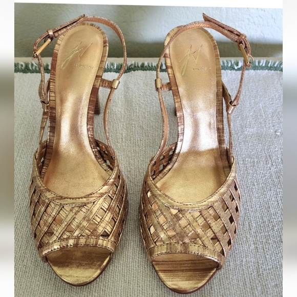 Shoes - Picture 2 of 2